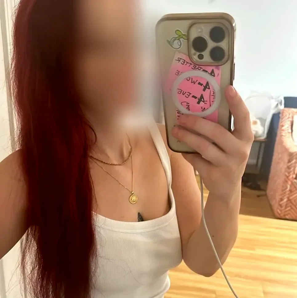 Annika, 28